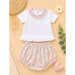 Conjunto floral con cuello