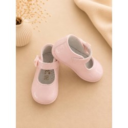 zapato rosa con charol y lazo